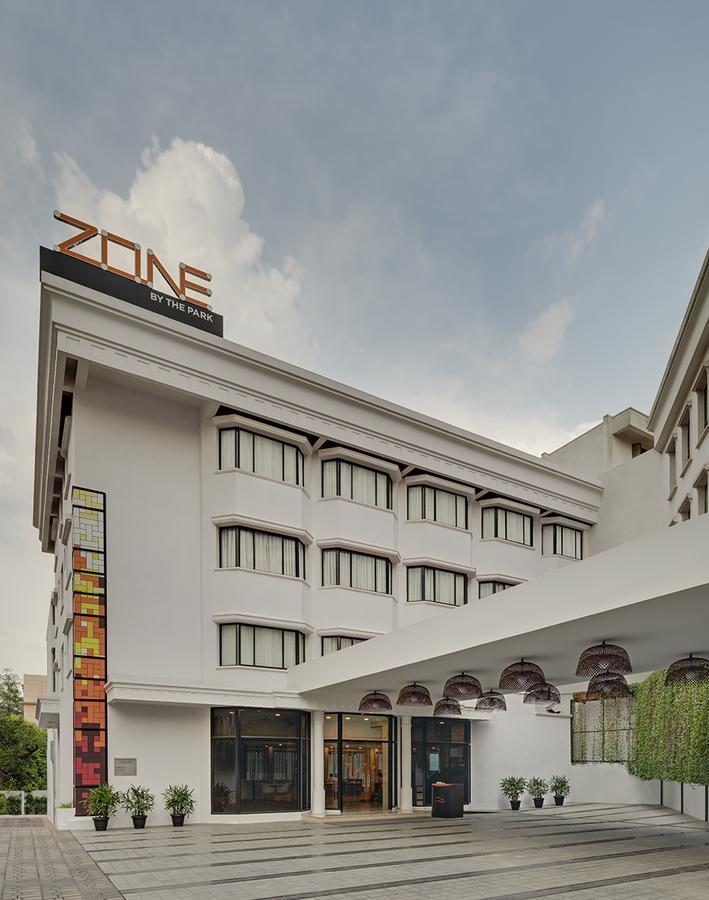 Hotel Zone By The Park Infantry Bengaluru Exterior foto